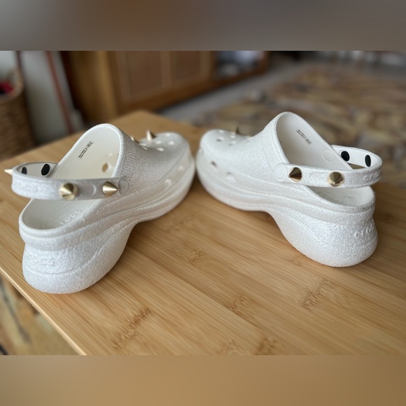 Crocs White Glitter Stud Bae Women’s 7 Studded Punk Crocs - Picture 10 of 12